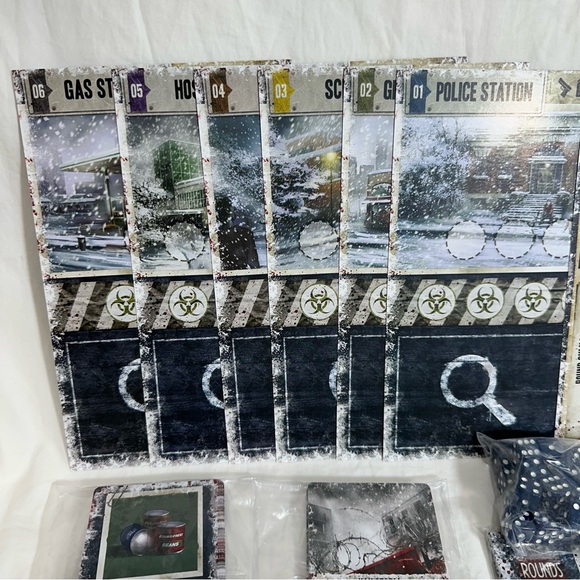 Dead of Winter: A Crossroads Board Game - Picture 10 of 16